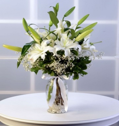  Kayseri Çiçek Gönder Beyaz Lilyum Aranjmanı